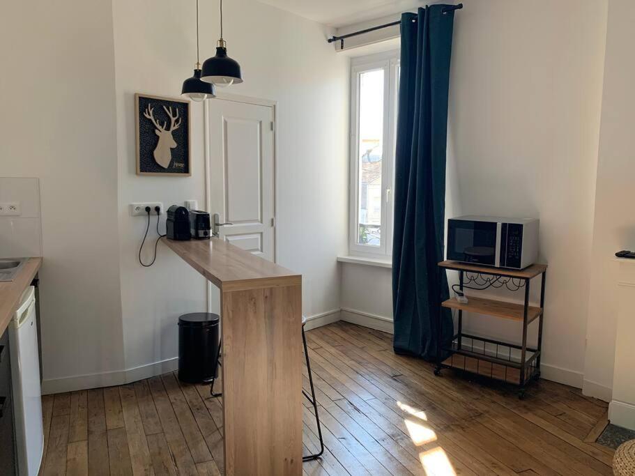 Studio Cosy A 12 Min A Pieds De La Gare リモージュ エクステリア 写真